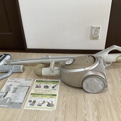 お話し中 SANYO 掃除機　エアブロックサイクロン　シャンパンゴールドの画像