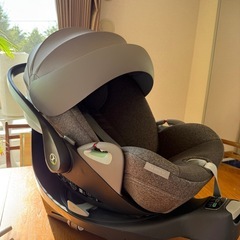 CYBEX チャイルドシート、専用ベースTの画像