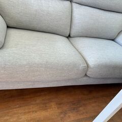 【リユ-スのサカイ広島石内店】ジモティ割！３Pソファ/クリ-ニング済み/HG-7898/広島市 家具　佐伯区 家具　南区 家具　西区 家具　東区 家具　中区 家具　安佐南区 家具　安佐北区 家具　安芸区 家具　府中町 家具　海田町 家具　熊野町 家具　坂町 家具　廿日市市 家具			 			の画像