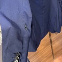 REDA テーラードメンズスーツ 紺　Lサイズ　滑り止め加工付き　ジャケットきずあり傷アリの画像