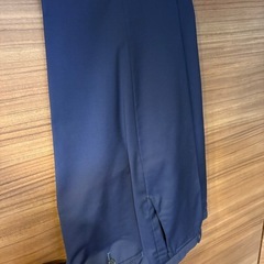 REDA テーラードメンズスーツ 紺　Lサイズ　滑り止め加工付き　ジャケットきずあり傷アリの画像