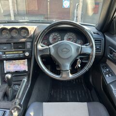 ローンは毎月46,000円～　日産　スカイライン　25GTターボ　タイミングベルト交換済み　純正５速　純正3連メーター　純正アルミホイールの画像