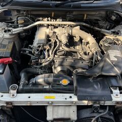 ローンは毎月46,000円～　日産　スカイライン　25GTターボ　タイミングベルト交換済み　純正５速　純正3連メーター　純正アルミホイールの画像