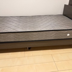 シングルベッドの画像