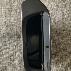 🉐 半額‼️80系ハリアーダストボックスの画像