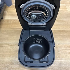 TOSHIBA トウシバ 圧力IH炊飯ジャー RC-6PXV 2024年製 3.5合炊き キッチン家電 炊飯機 のご紹介です！の画像
