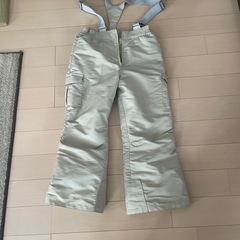 スキー、スノボーウエア　子供用の画像