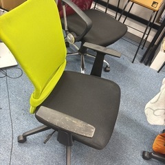 オフィスチェアー　お気軽に連絡下さい🎶の画像