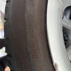 BMW x1 純正アルミホイールとスタッドレスの4本セットになります。サイズは225/50R17の画像