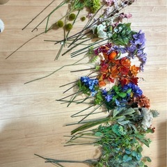 造花 46本　ウェディングブーケやフラワーアレジメントにの画像