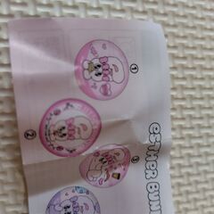 【0円】esther bunwmy　くら寿司　コラボ缶バッジ①の画像