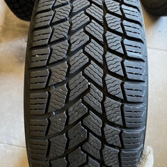 ミシュラン　スノータイヤの画像