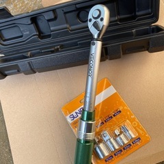 5〜60低トルクレンチとアダプターセットの画像