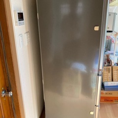 ●対応中、キャンセル待ち可【三菱ノンフロン冷凍冷蔵庫】380L 日本製　差し上げますの画像