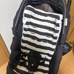 ベビーカー エアバギーcoco 付属品あり
の画像