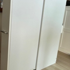 細長い隙間収納の画像