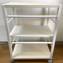 ニトリ　2段ラック　キャスター付きの画像