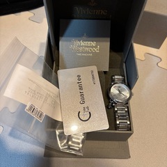 【極美品】Vivienne Westwood Time Machine の画像