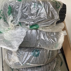 （受付終了）スタッドレスタイヤ＋ホイールセットの画像