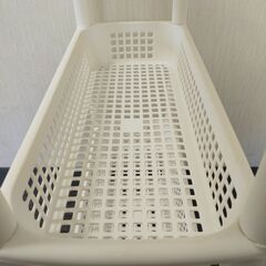 △ キッチンワゴン  キッチン収納 収納ワゴン メーカー等の情報の記載無し 現状渡しの画像