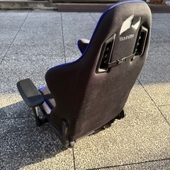 バウヒュッテ ゲーミングチェアの画像