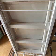 収納ボックスの画像