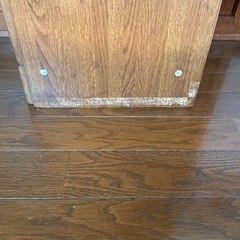 　　引き取り手が無い場合は、分解して処分します。ミラー付き縦長ボックスの画像