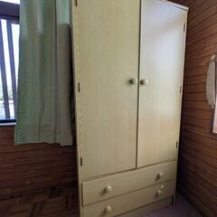 無料タンスの画像