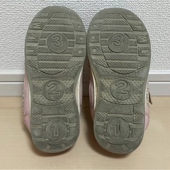 スニーカー17.5cm
の画像