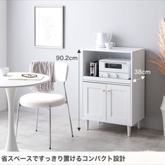 「美品」キッチンカウンター、食器棚の画像