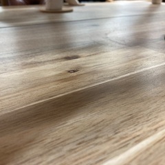 ダイニングテーブルの画像