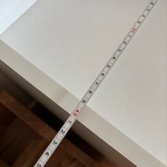 ベッドサイドテーブルの画像