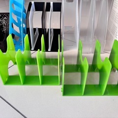 ファイルスタンド　ゴミ箱　ティッシュケース　　あげますの画像