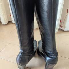 ロングブーツ　レディース　23.cm 　本革　黒の画像