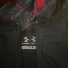 アンダーアーマー　ジュニアジャージ上下の画像