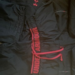 アンダーアーマー　ジュニアジャージ上下の画像