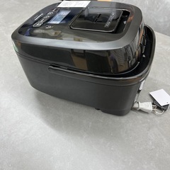 Panasonic パナソニック IH炊飯ジャー SR-FE101 2024年製 キッチン家電 炊飯器 のご紹介です！の画像
