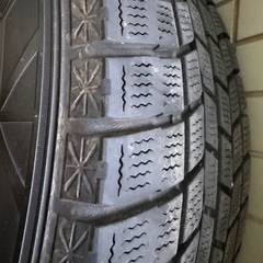 ホイール付きスタッドレスの画像