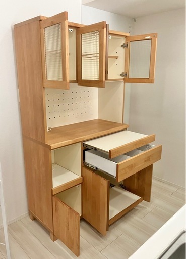 キッチンボードアルダー材北欧風ナチュラルチェッカーガラス風 (mai