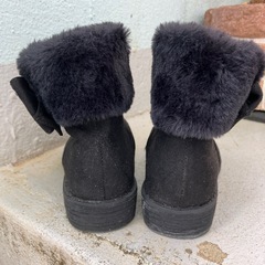 子供用ブーツの画像