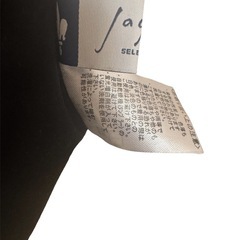 Jayro  黒 ドレープトップスの画像