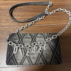 ウィメンズ ウォレットバッグ CHARM-D WALLET STRAPの画像