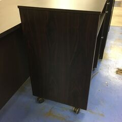 ★リユースのサカイ横浜南店★YM1622  デスク ダークブラウン W90.5×D48×H81 クリーニング済みの画像