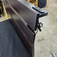 ベッドフレームのみ。シングルサイズ　コンセント付きの画像