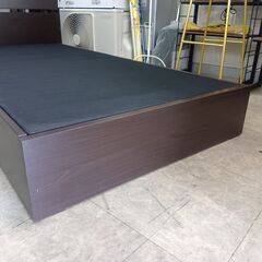 ベッドフレームのみ。シングルサイズ　コンセント付きの画像