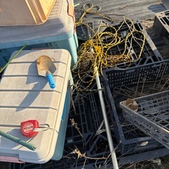 【受渡し予定者決定】畑 支柱 水タンク パレットなどの画像