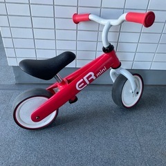 子ども用キックバイクの画像