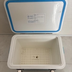 クーラーボックスの画像