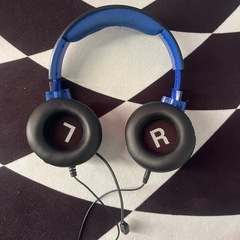 ゲーミングヘッドホンの画像