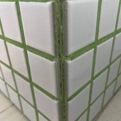 【11/16引渡し】タイルテーブルの画像